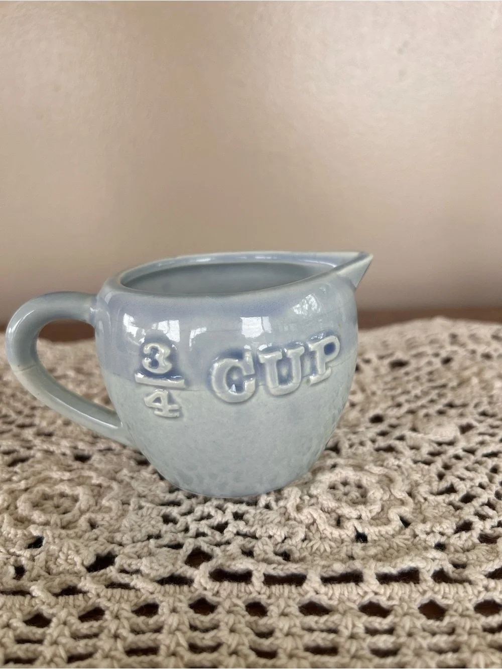 Set of 4 Vintage Taiwan Pottery Measuring Cups Blue Tree Landscape w/ Birds